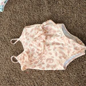 Jessica Simpson's pink leopard print bathing suit 2T